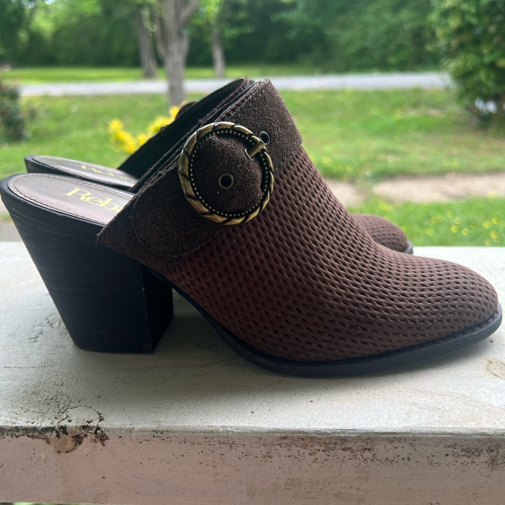 Reba Booties - Picture 6 of 9